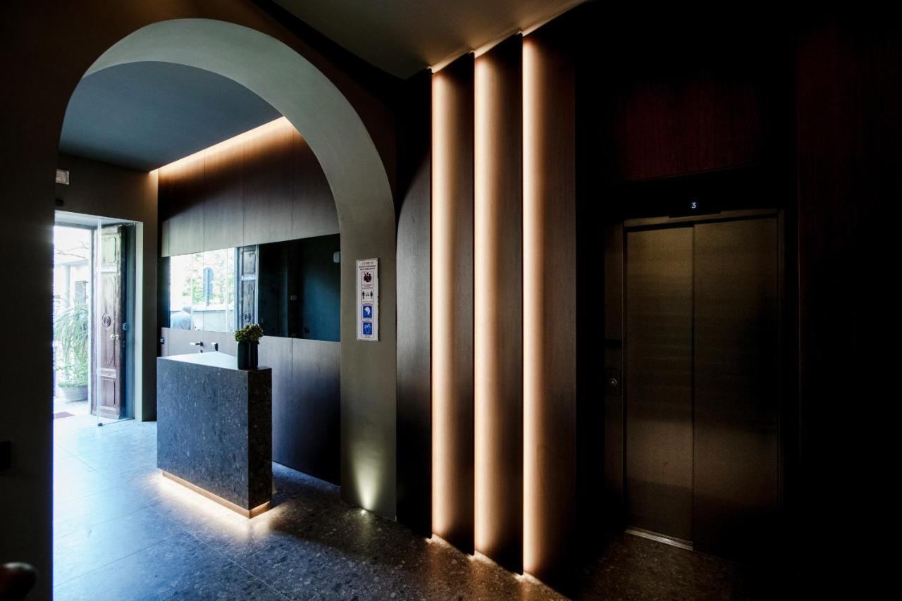 Ama 18 Rooms - The House Of Travelers- Como Bagian luar foto